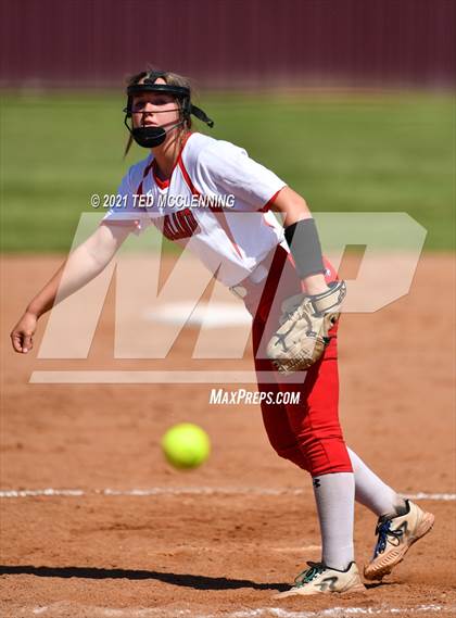Thumbnail 3 in Brookland vs Nashville (AAA 4A State Playoff 1st Round) photogallery.