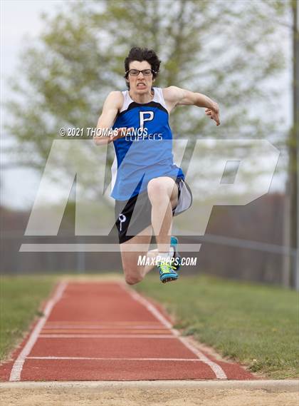 Thumbnail 3 in Putnam @ Lyman Memorial photogallery.