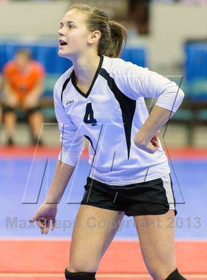 Thumbnail 1 in Ridgway vs. Meeker (CHSAA 2A Pool I) photogallery.