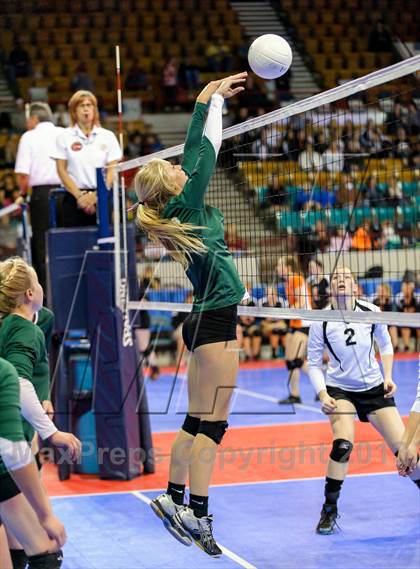 Thumbnail 3 in Ridgway vs. Meeker (CHSAA 2A Pool I) photogallery.