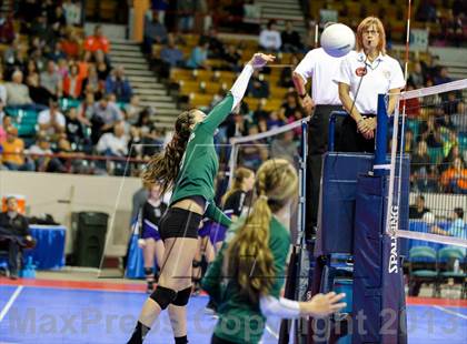 Thumbnail 3 in Ridgway vs. Meeker (CHSAA 2A Pool I) photogallery.