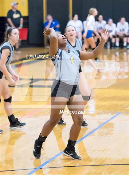 Thumbnail 3 in Hixson vs Grace Baptist Academy photogallery.
