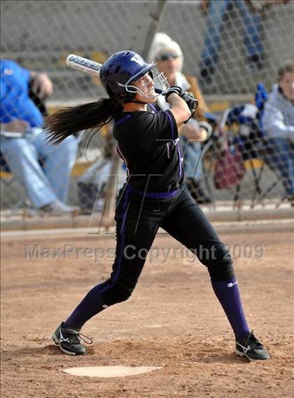 Thumbnail 2 in California vs. Valencia (Michelle Carew Classic) photogallery.