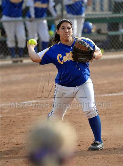 Thumbnail 3 in California vs. Valencia (Michelle Carew Classic) photogallery.