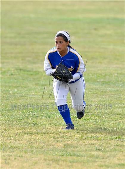 Thumbnail 1 in California vs. Valencia (Michelle Carew Classic) photogallery.
