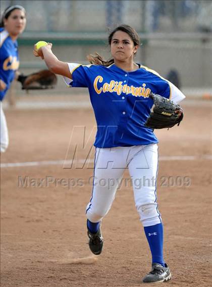 Thumbnail 1 in California vs. Valencia (Michelle Carew Classic) photogallery.