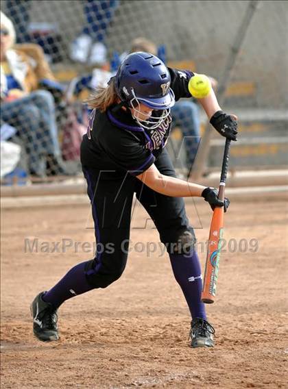 Thumbnail 2 in California vs. Valencia (Michelle Carew Classic) photogallery.