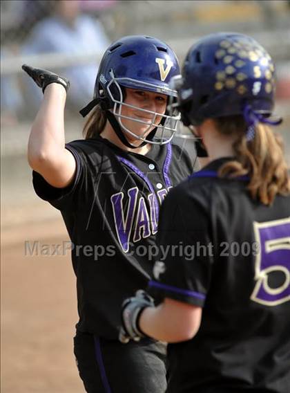 Thumbnail 3 in California vs. Valencia (Michelle Carew Classic) photogallery.