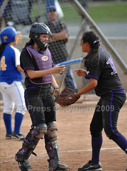 Thumbnail 1 in California vs. Valencia (Michelle Carew Classic) photogallery.