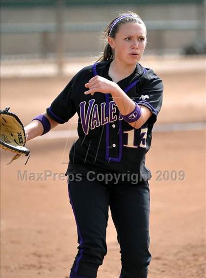Thumbnail 3 in California vs. Valencia (Michelle Carew Classic) photogallery.