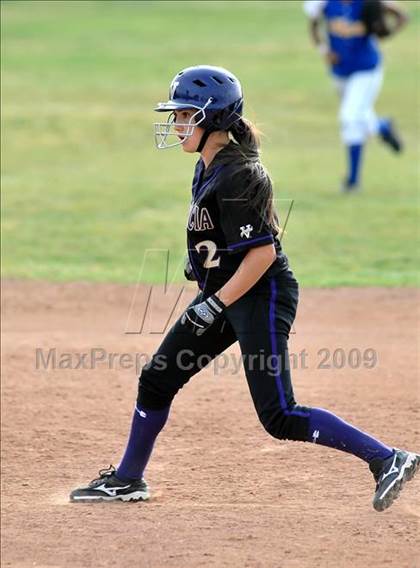 Thumbnail 2 in California vs. Valencia (Michelle Carew Classic) photogallery.