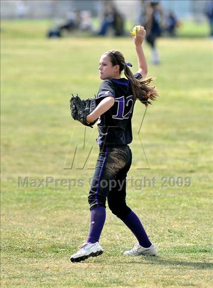 Thumbnail 3 in California vs. Valencia (Michelle Carew Classic) photogallery.