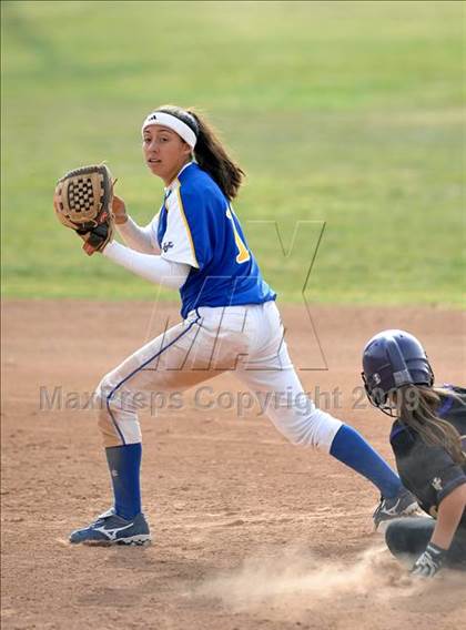 Thumbnail 1 in California vs. Valencia (Michelle Carew Classic) photogallery.