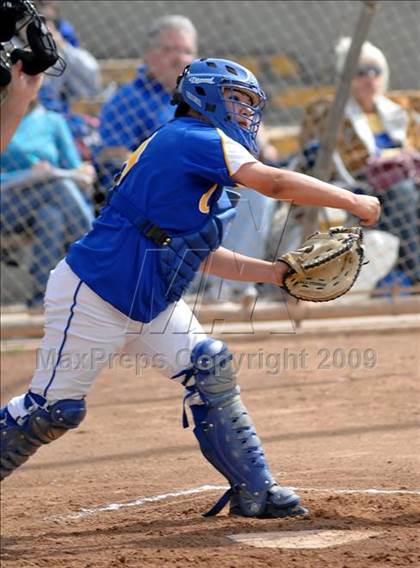 Thumbnail 2 in California vs. Valencia (Michelle Carew Classic) photogallery.
