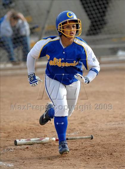 Thumbnail 3 in California vs. Valencia (Michelle Carew Classic) photogallery.