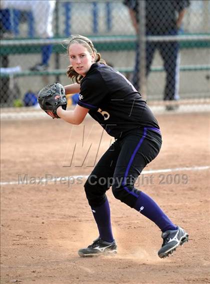Thumbnail 2 in California vs. Valencia (Michelle Carew Classic) photogallery.