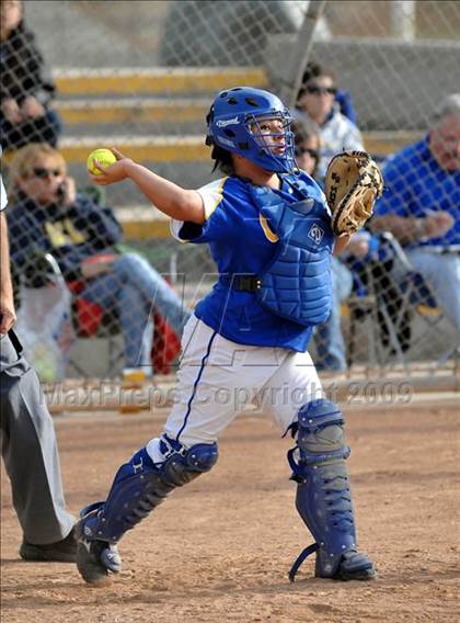 Thumbnail 3 in California vs. Valencia (Michelle Carew Classic) photogallery.