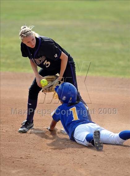 Thumbnail 1 in California vs. Valencia (Michelle Carew Classic) photogallery.