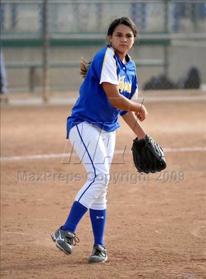 Thumbnail 2 in California vs. Valencia (Michelle Carew Classic) photogallery.