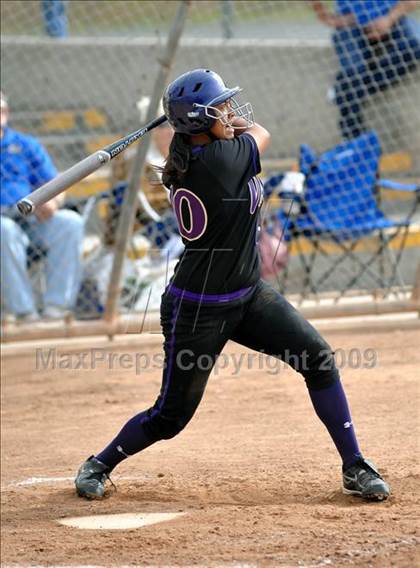 Thumbnail 2 in California vs. Valencia (Michelle Carew Classic) photogallery.