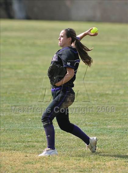 Thumbnail 1 in California vs. Valencia (Michelle Carew Classic) photogallery.