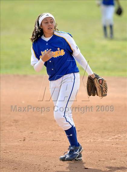 Thumbnail 3 in California vs. Valencia (Michelle Carew Classic) photogallery.