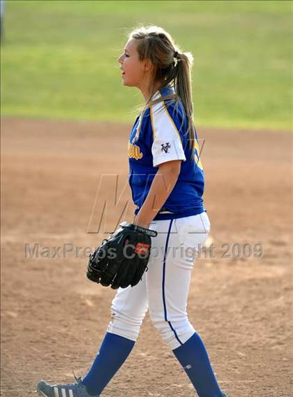 Thumbnail 2 in California vs. Valencia (Michelle Carew Classic) photogallery.