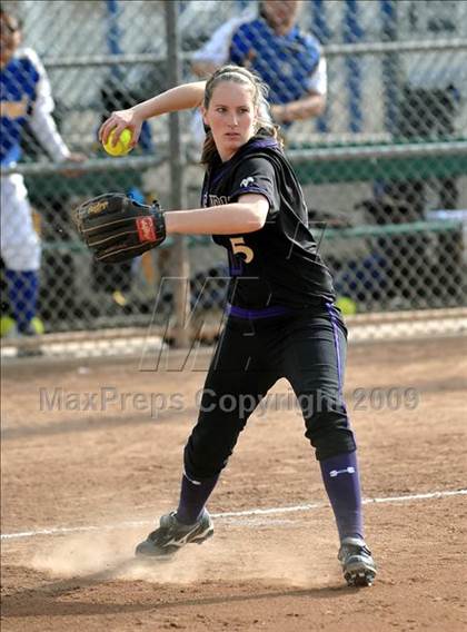 Thumbnail 1 in California vs. Valencia (Michelle Carew Classic) photogallery.