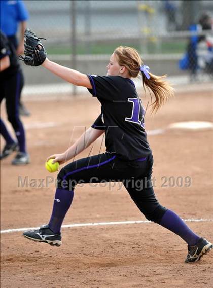 Thumbnail 2 in California vs. Valencia (Michelle Carew Classic) photogallery.