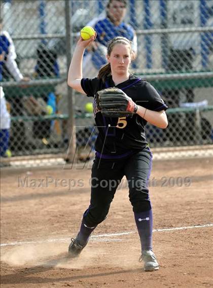 Thumbnail 2 in California vs. Valencia (Michelle Carew Classic) photogallery.