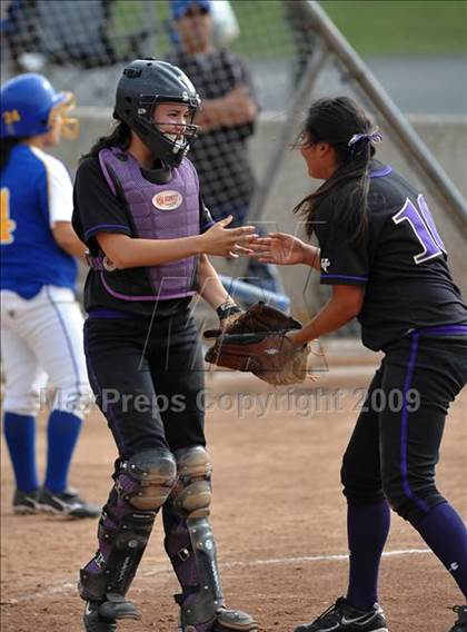 Thumbnail 3 in California vs. Valencia (Michelle Carew Classic) photogallery.