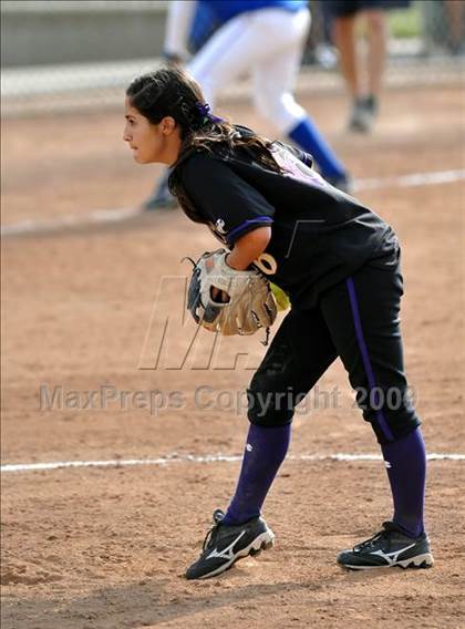 Thumbnail 3 in California vs. Valencia (Michelle Carew Classic) photogallery.