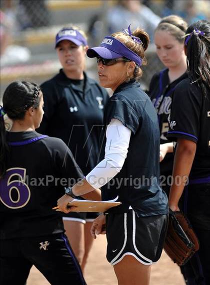Thumbnail 2 in California vs. Valencia (Michelle Carew Classic) photogallery.