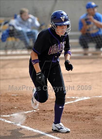 Thumbnail 2 in California vs. Valencia (Michelle Carew Classic) photogallery.