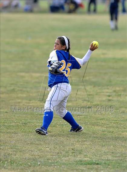 Thumbnail 1 in California vs. Valencia (Michelle Carew Classic) photogallery.