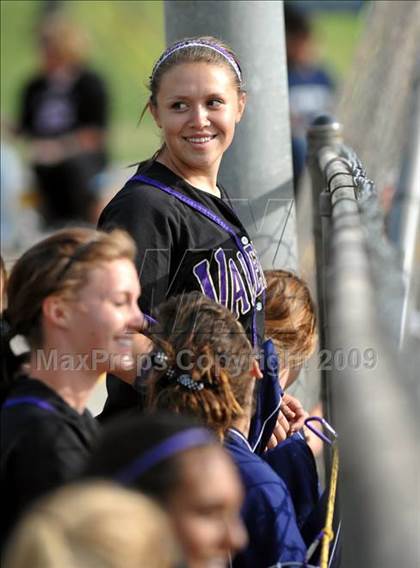 Thumbnail 2 in California vs. Valencia (Michelle Carew Classic) photogallery.