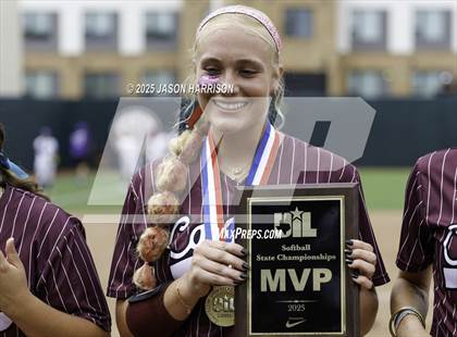 Thumbnail 1 in Andrews vs. Calallen (UIL Softball 4A D1 Final) photogallery.