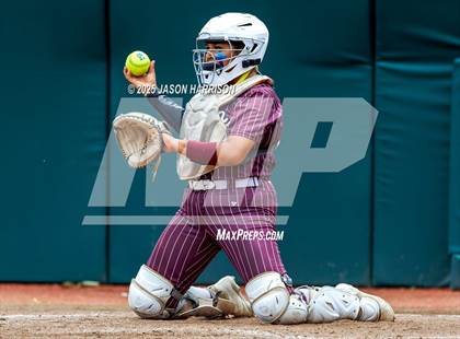 Thumbnail 1 in Andrews vs. Calallen (UIL Softball 4A D1 Final) photogallery.