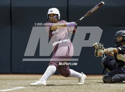 Thumbnail 1 in Andrews vs. Calallen (UIL Softball 4A D1 Final) photogallery.