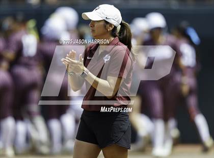 Thumbnail 2 in Andrews vs. Calallen (UIL Softball 4A D1 Final) photogallery.