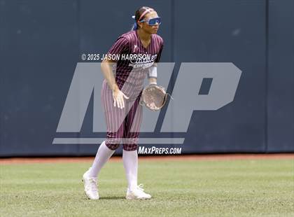 Thumbnail 3 in Andrews vs. Calallen (UIL Softball 4A D1 Final) photogallery.
