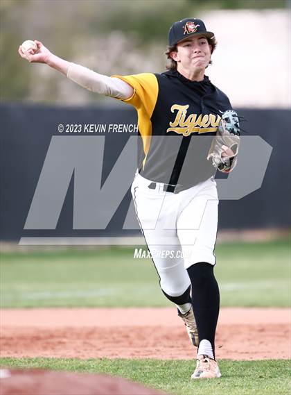 Thumbnail 2 in Gilbert @ Mountain Ridge photogallery.