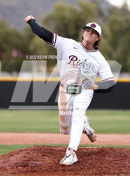 Thumbnail 1 in Gilbert @ Mountain Ridge photogallery.