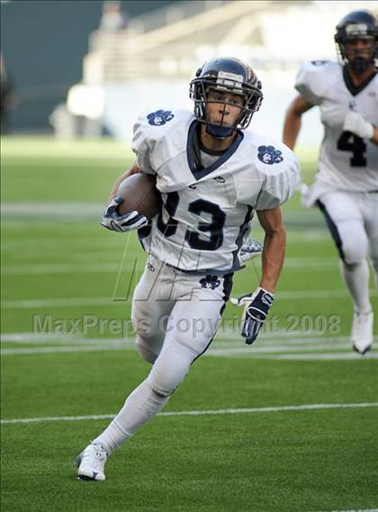 Thumbnail 3 in Cascade Christian vs. Fife (Emerald City Kickoff Classic) photogallery.