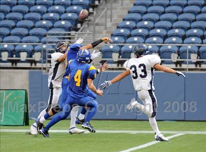 Thumbnail 3 in Cascade Christian vs. Fife (Emerald City Kickoff Classic) photogallery.