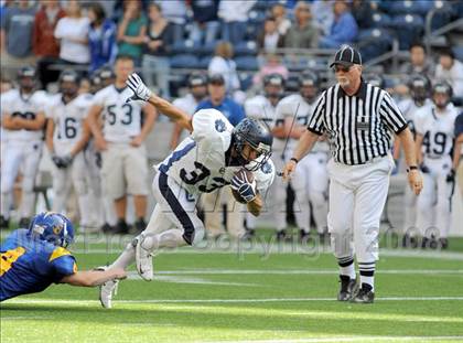 Thumbnail 2 in Cascade Christian vs. Fife (Emerald City Kickoff Classic) photogallery.