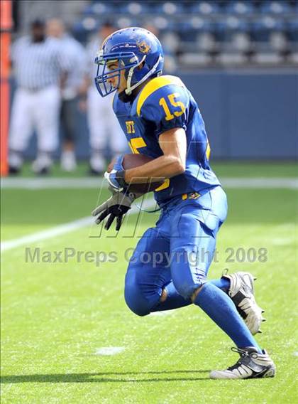 Thumbnail 2 in Cascade Christian vs. Fife (Emerald City Kickoff Classic) photogallery.