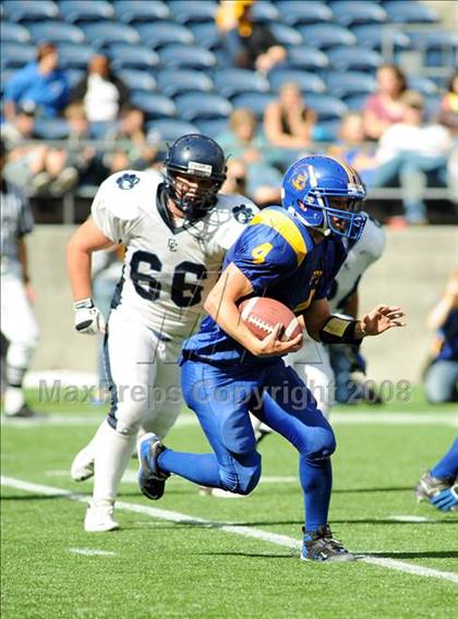 Thumbnail 1 in Cascade Christian vs. Fife (Emerald City Kickoff Classic) photogallery.