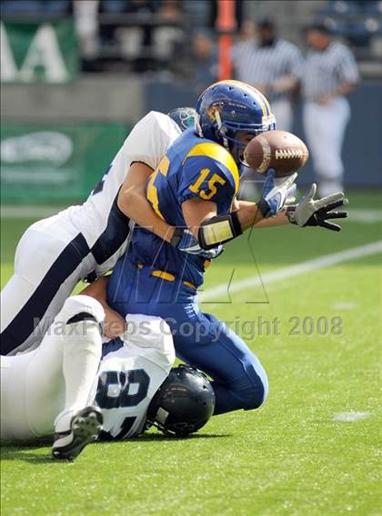 Thumbnail 1 in Cascade Christian vs. Fife (Emerald City Kickoff Classic) photogallery.