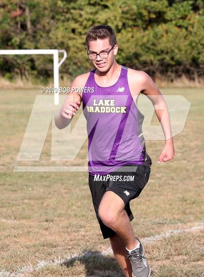 Thumbnail 2 in Patriot District JV Meet (Fairfax. Lake Braddock, Robinson, South County, West Springfield, Woodson) photogallery.